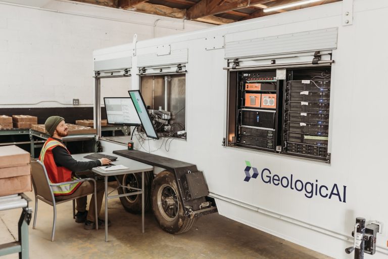 Core Scanning - GeologicAI